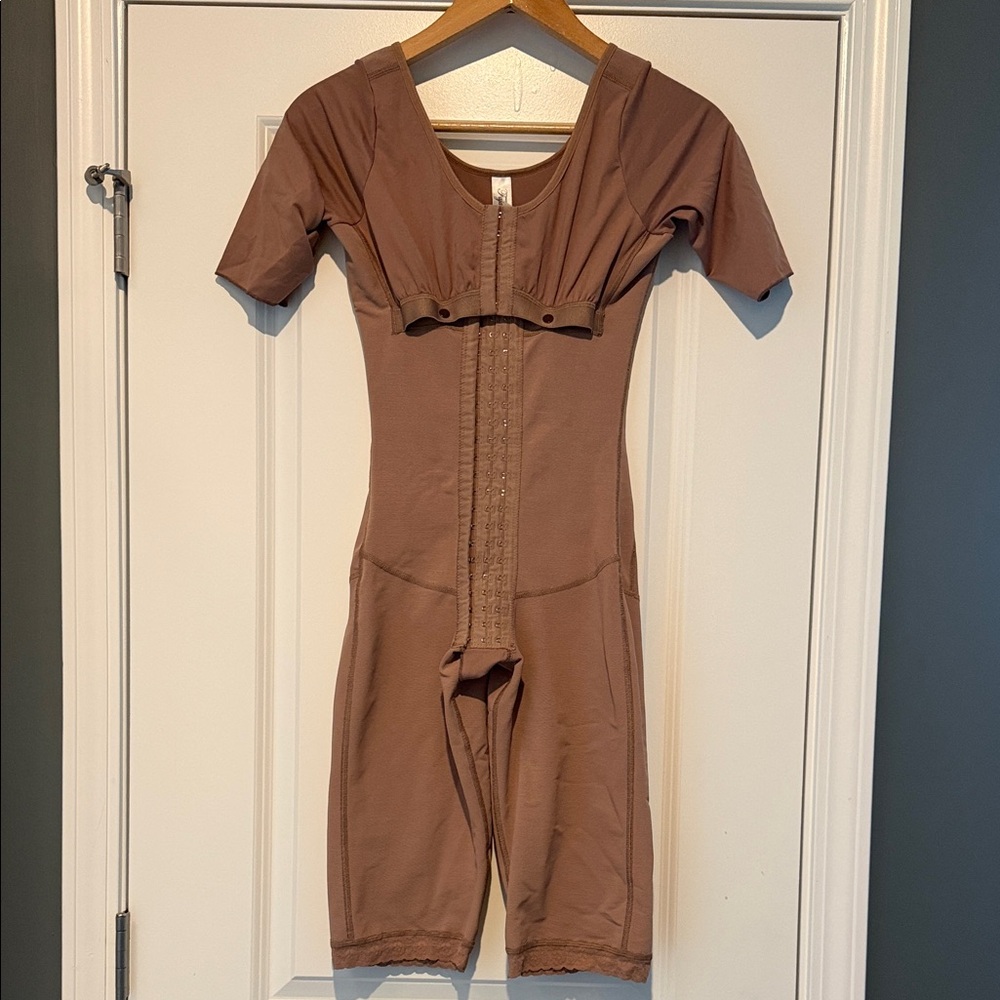 Seamless Tan Shapewear Bodysuit